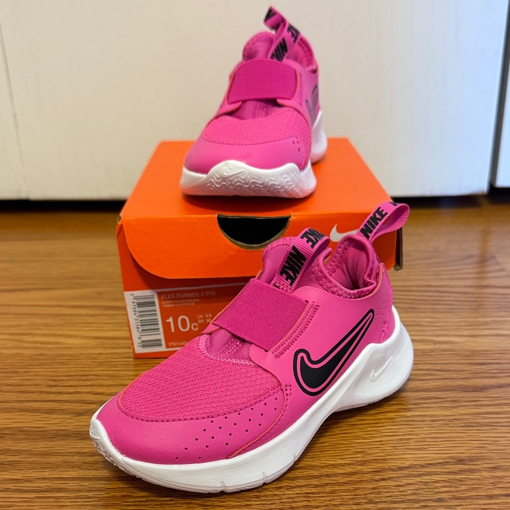 Nike Kids Fuchsia Sneakers